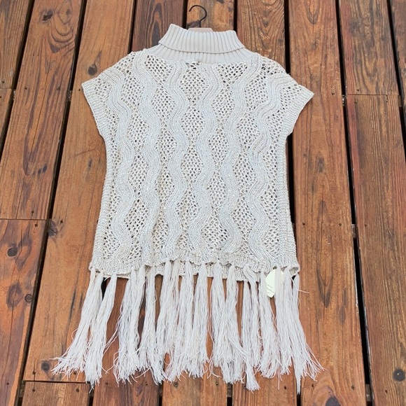NWT Sequin and Fringe Open Weave Knit Tunic Sweater OSFM In Tan - Picture 9 of 14